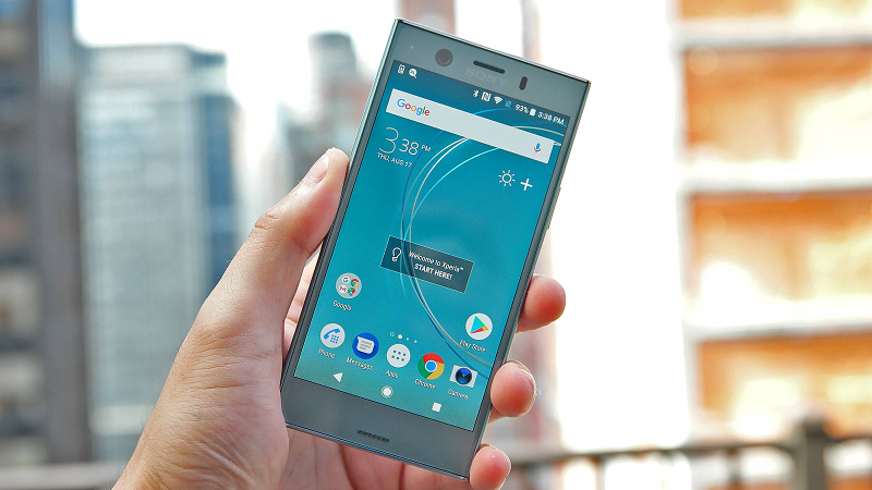 Look how cute the little XZ1 Compact is.